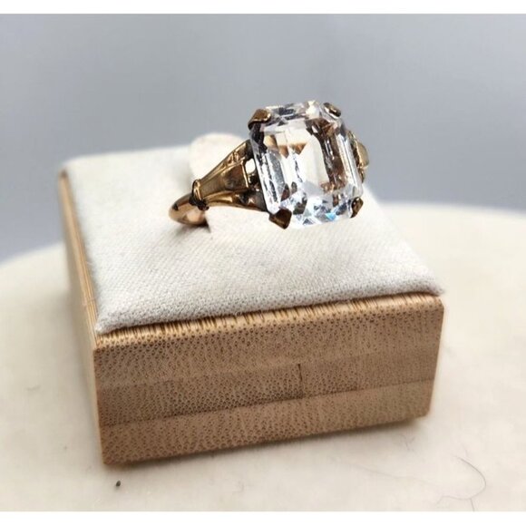 1/20  10KT GF Ring With Square Tinted Blue Faceted Stone -8 - Picture 1 of 6